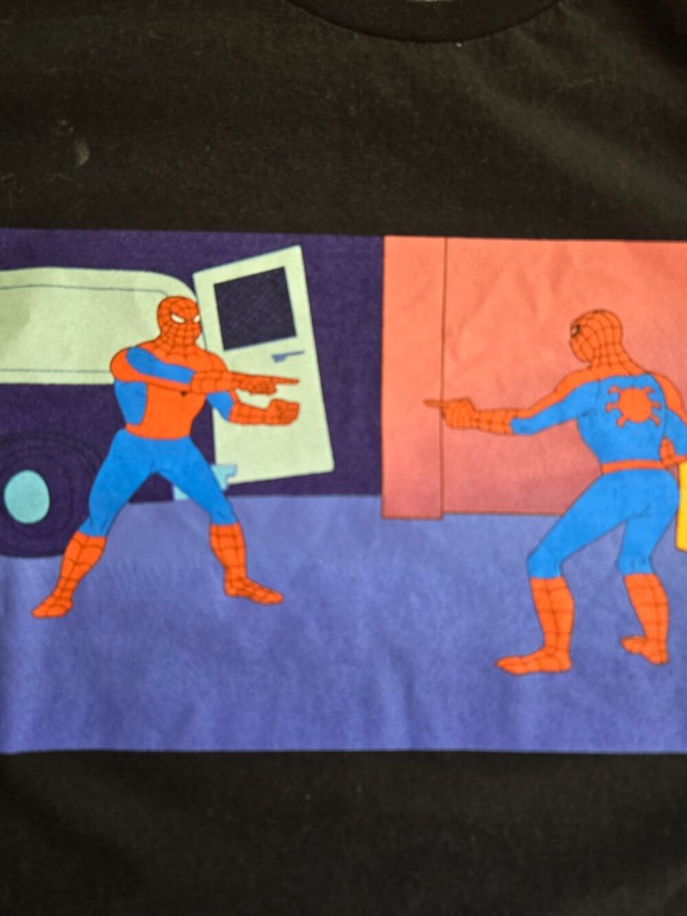 Spiderman T Shirt Size S - Picture 4 of 4